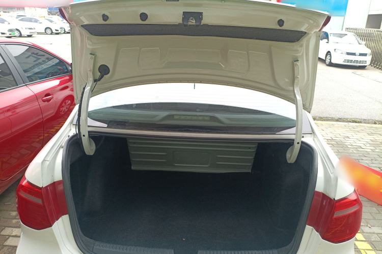 Used Volkswagen Jetta 2015 Value Edition 1.6L Automatic Fashion Version
