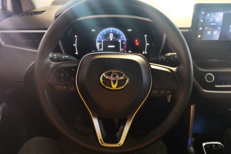 Used Toyota FRONTLANDER 2024 2.0L CVT Elite Edition
