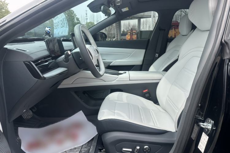 Used Dongfeng eπ eπ007 2024 Range-Extended 200 RuYi Edition