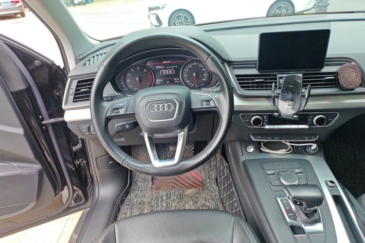 Used Audi Q5L 2020 Revised 40 TFSI Prestige Edition
