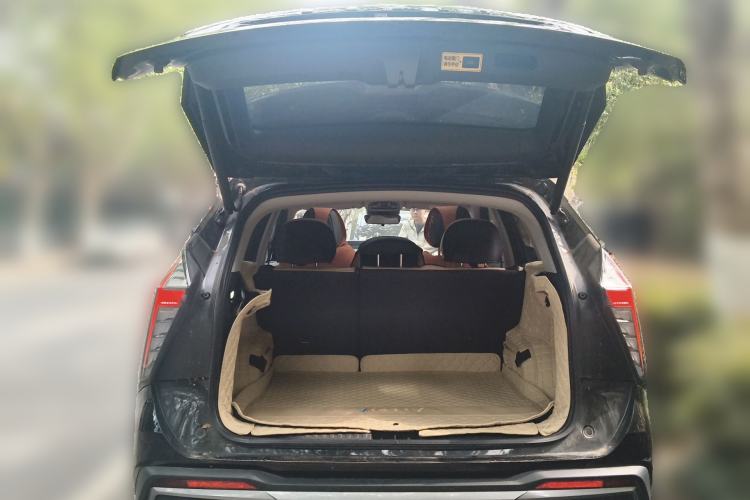 Used Geely Auto FX11 2023 1.5TD DCT Prestige Edition
