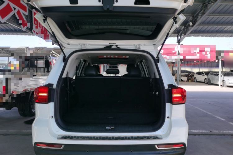 Used Roewe RX8 2019 30T Smart Connectivity Two-Wheel Drive Supreme Flagship Edition