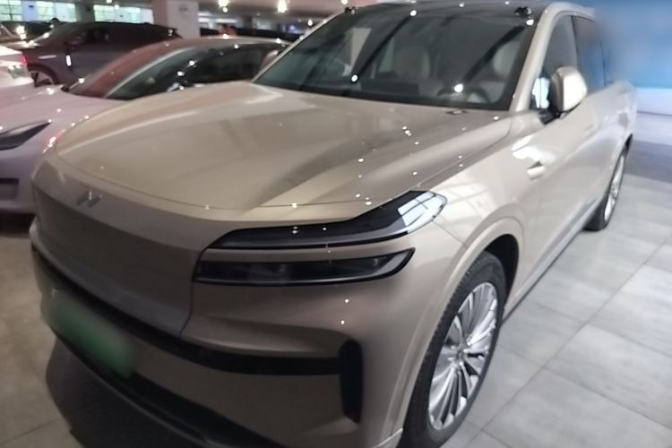Used ONVO Luxeed L90 2025 Model—Max Six-Seater Version