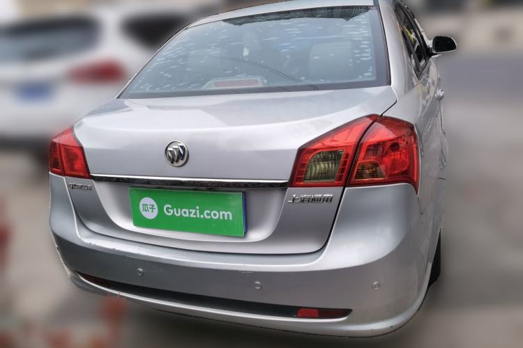 Used Buick Excelle 2015 1.5L Manual Classic Trim
