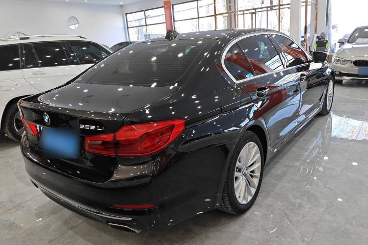 Used BMW 5 Series 2019 Facelifted 525Li Luxury Package