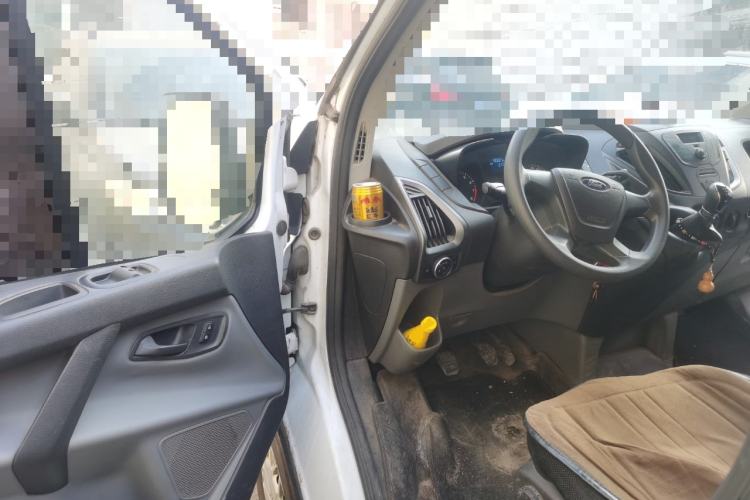 Used Ford Transit 2017 2.0T Gasoline Multi-Purpose Commercial Vehicle Short Wheelbase Low Roof China V Standard