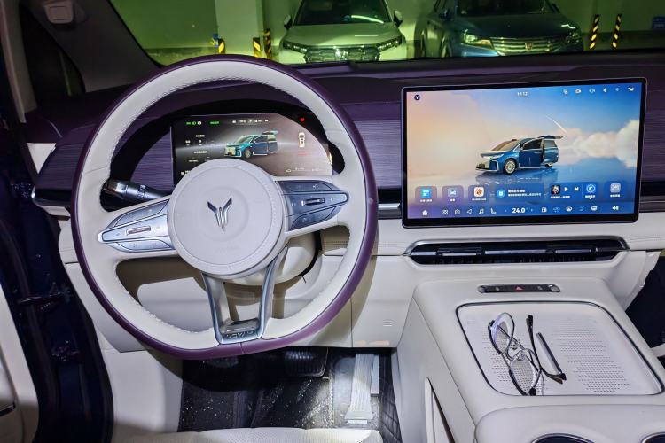 Used VOYAH Dream 2026 Model PHEV Qiankun Pro Steering Wheel