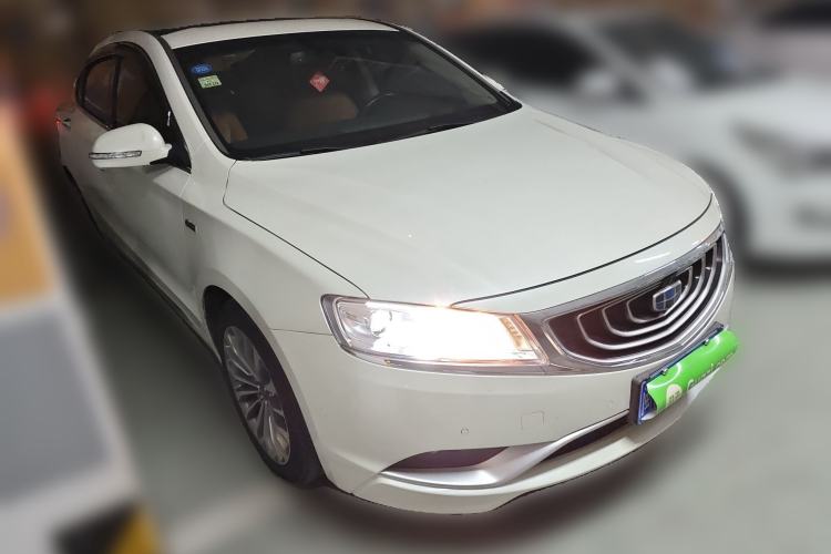 Used Geely Auto Emgrand GT 2015 1.8T Premium Model Front Right 45 Deg