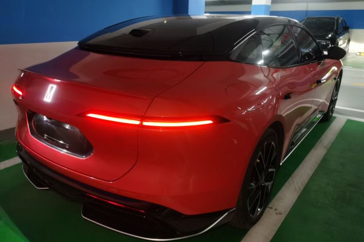 Used Avatr 06 2025 Pro Range-Extended Edition Rear Right 45 Deg