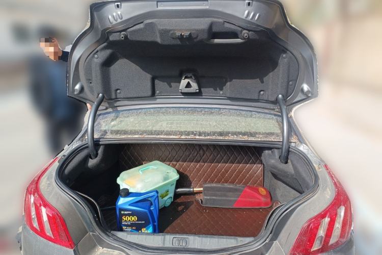 Used Peugeot 508 2011 2.0L Manual Classic Edition Trunk