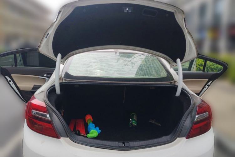 Used Buick Regal 2015 2.0L Leading Fashion Edition
