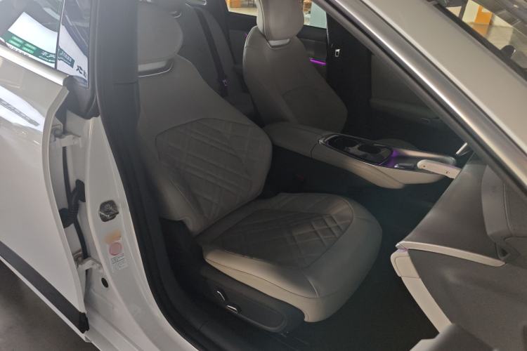 Used CHANGAN NEVO A07 2023 Range-Extended 200 Max Right Front Seat