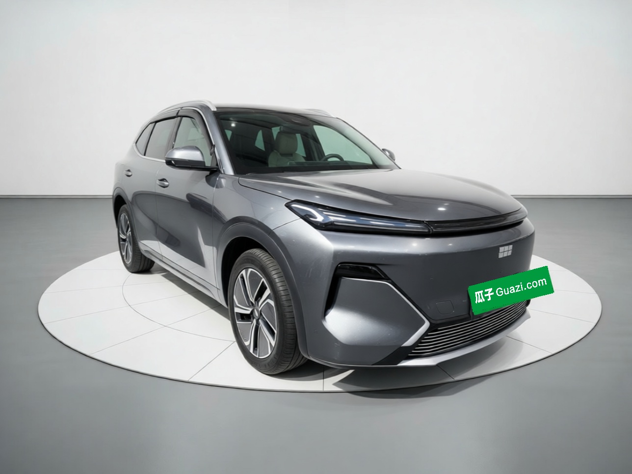 Geely Galaxy Xingjian 7 EM-i 2025 120km Launch+ Version — снимка 3