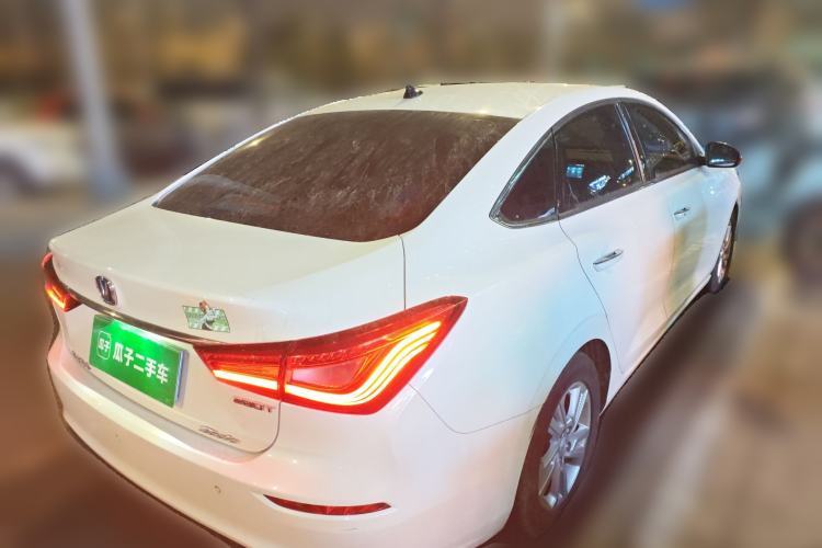 Used Changan Eado 2019 Blue Whale Edition 280T GDI DCT High-Speed Model
