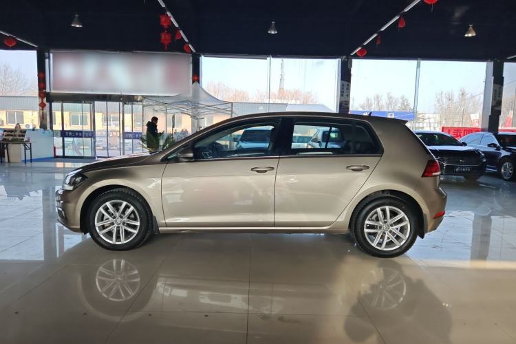 Used Volkswagen Golf 2019 200TSI DSG Comfort & Ambition Edition China VI Standard
