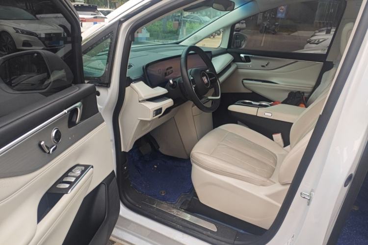 Used Buick GL8 New Energy 2024 Lu Zun Smart Edition 7-Seater
