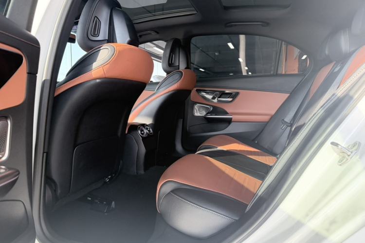 Used Mercedes-Benz C-Class 2022 Revised C 260 L Starry Night Sport Edition Exterior 5