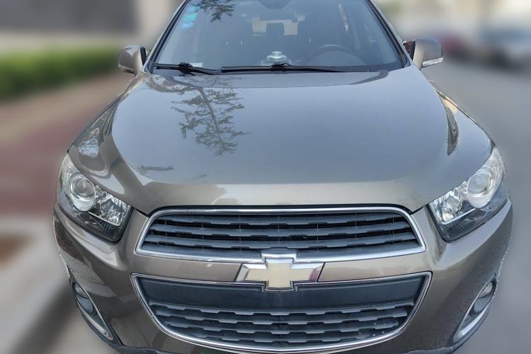 Used Chevrolet Captiva 2015 2.4L 4x4 Flagship Edition 7-Seater
