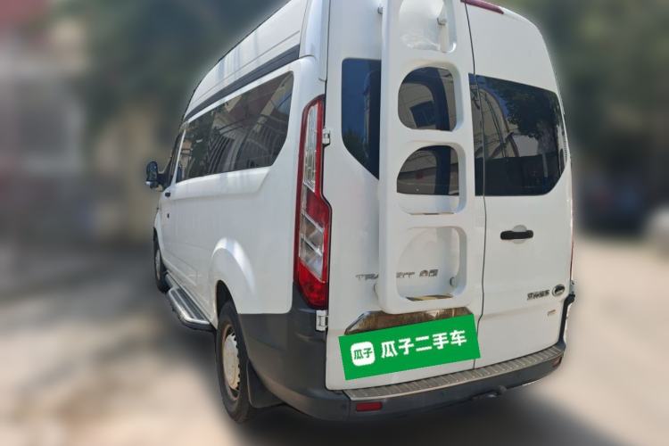 Used Ford Transit 2017 2.0T Diesel Multi-Purpose Commercial Vehicle Mid-Drive Mid-Roof China IV Standard

