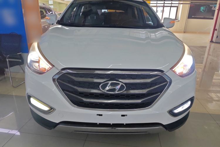 Used Hyundai ix35 2015 2.0L Automatic 2WD Smart Version China V Standard