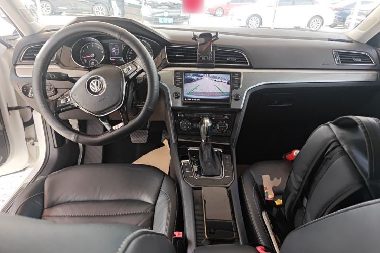 Used Volkswagen Lamando 2018 280TSI DSG Comfort Edition
