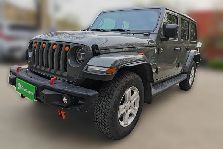 Used Jeep Wrangler 2019 2.0T Sahara Four-Door Version China VI Emission Standard