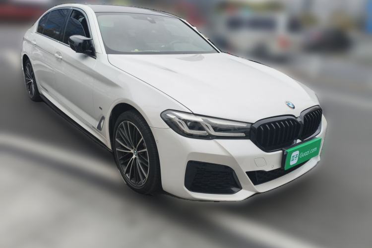 Used BMW 5 Series 2023 530Li Leading Model M Sport Package Front Right 45 Deg