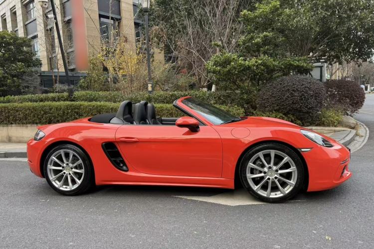 Used Porsche 718 2020 Boxster 2.0T Exterior 2