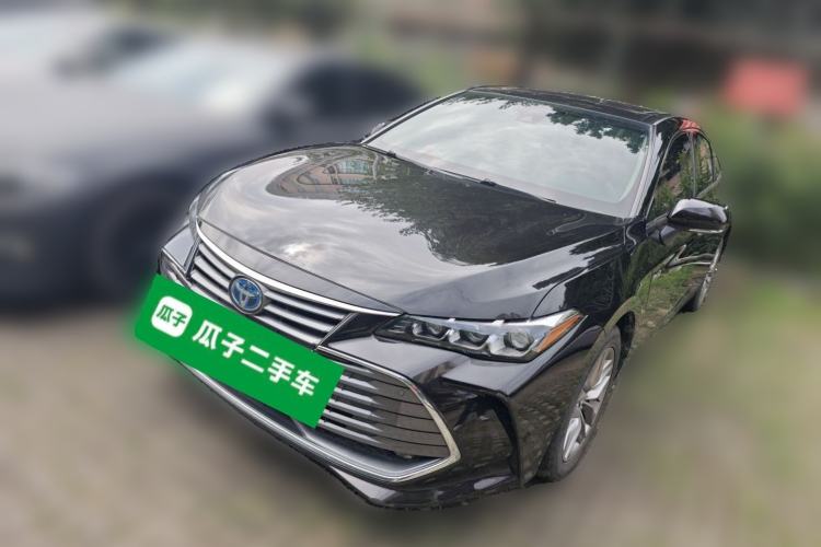 Used Toyota Avalon 2019 Dual-Engine 2.5L Luxury Edition China V Standard