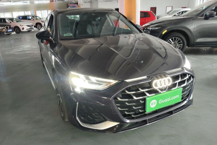 Used Audi A3 2025 A3L Limousine 35TFSI Prestige Edition Front Right 45 Deg