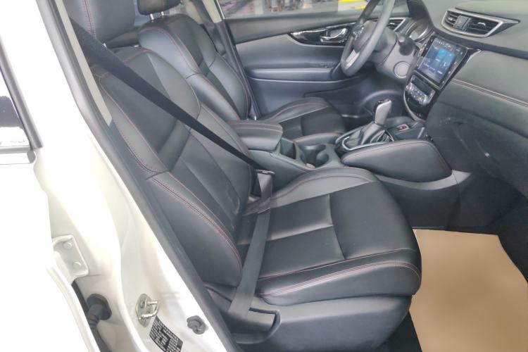 Used Nissan Qashqai 2022 2.0L CVT XV Smart Enjoyment Version
