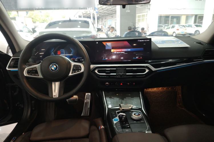 Used BMW i3 2022 eDrive 35 L