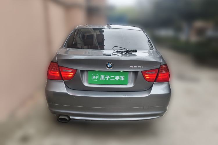 Used BMW 3 Series 2010 320i Luxury Model
