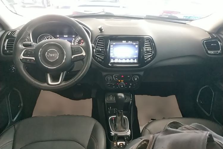 Used Jeep Compass 2017 200T Automatic Prestige Edition
