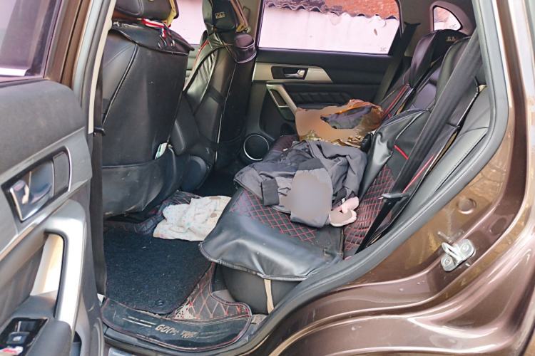 Used Haval H2 2016 Red-Label 1.5T Manual Two-Wheel Drive Luxury Model