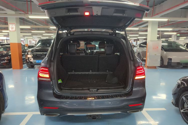 Used Mercedes-Benz GLE-Class 2015 GLE 400 4MATIC Trunk