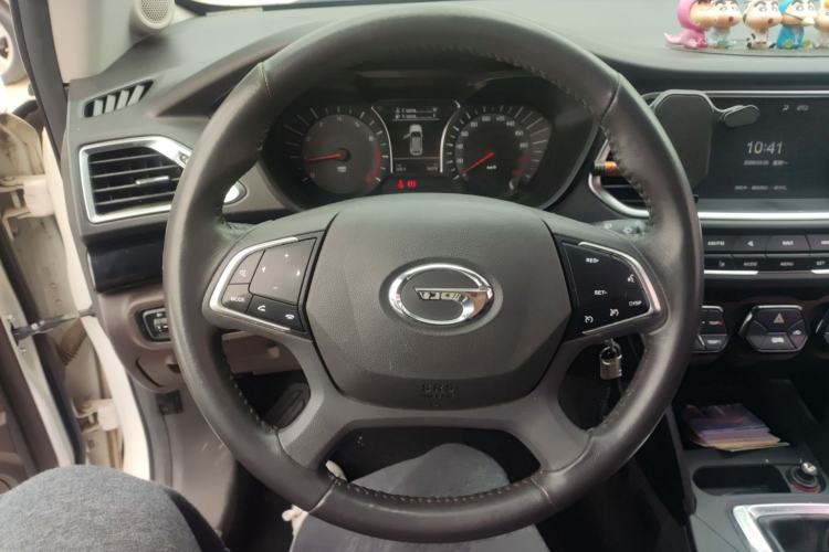 Used GAC Trumpchi GS4 2017 235T Manual Two-Wheel Drive Luxury Edition
