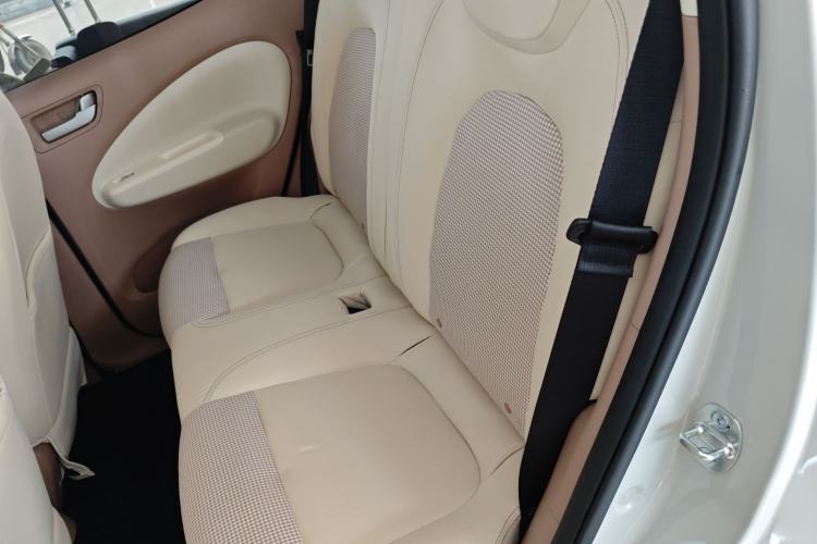 Used Wuling Hongguang MINIEV 2025 Four-Door Version Advanced Edition Left Rear Seat