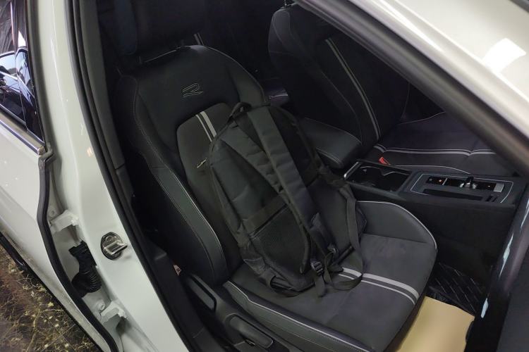 Used Volkswagen Golf 2024 280TSI DSG R-Line 50th Anniversary Edition
