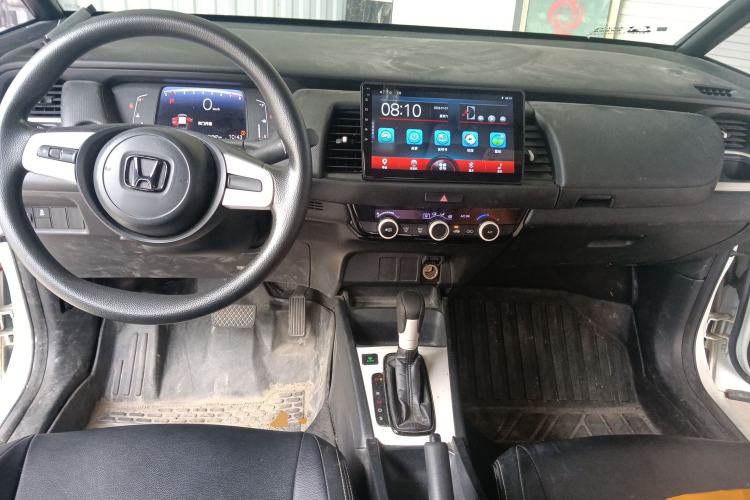 Used Honda Fit 2021 1.5L CVT Trendy Edition Center Console