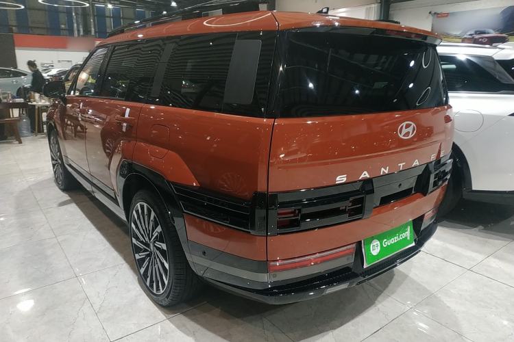 Used Hyundai Santa Fe 2024 2.0T Connoisseur Ultra Exterior 2