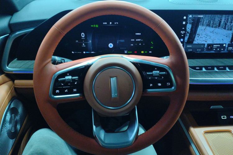 Used Wey Lanshan 2023 Four-Wheel Drive Ultra-Long Range Version
