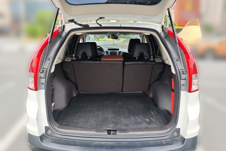 Used Honda CR-V 2013 2.0L 2WD Classic Edition Trunk