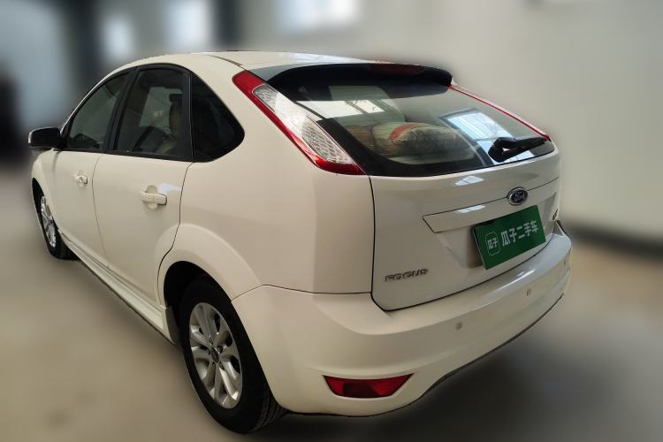 Used Ford Focus 2011 Hatchback 1.8L Automatic Fashion Edition