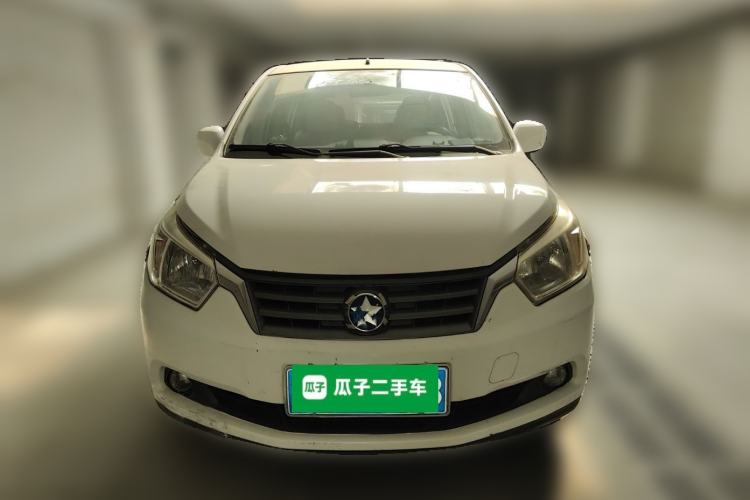 Used Venucia R50 2013 1.6L Manual Fashion Edition