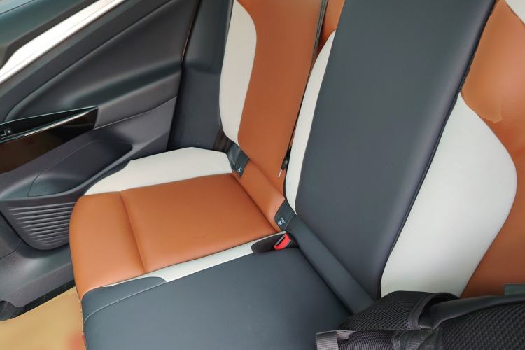 Used Volkswagen ID.4 CROZZ 2022 Long-Range PURE+ Edition Left Rear Seat