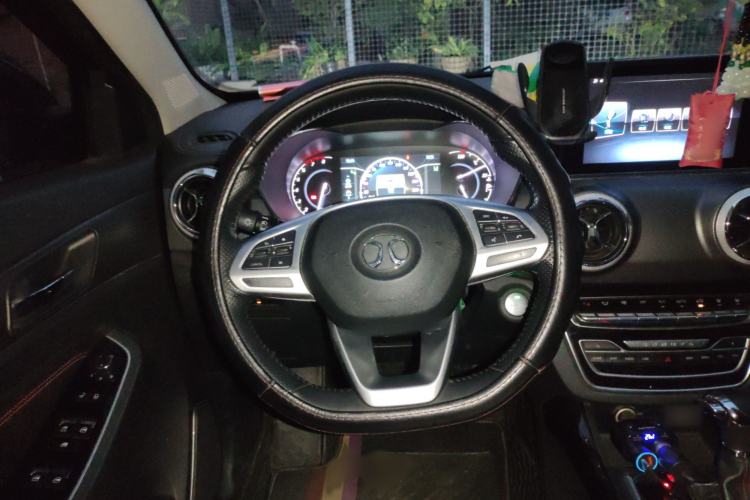 Used BAIC Beijing X5 2018 1.5T CVT Smart Edition China V Steering Wheel