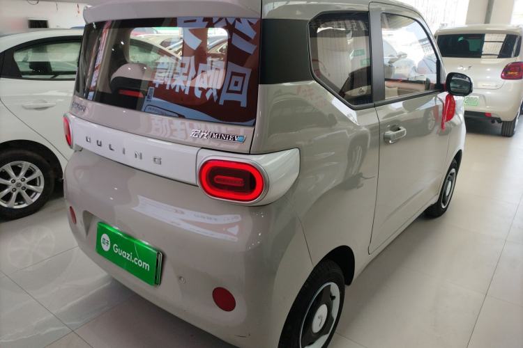 Used Wuling Hongguang MINIEV 2024 3rd Generation 215km Youth Edition Rear Right 45 Deg