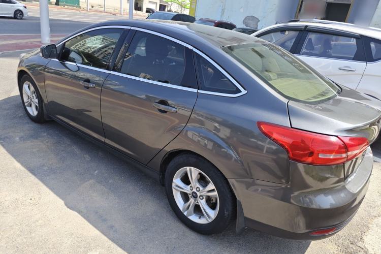 Used Ford Focus 2015 Sedan 1.6L Manual Comfort Model