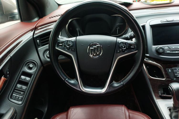 Used Buick LaCrosse 2014 2.0T SIDI Smart Luxury Flagship Edition Steering Wheel